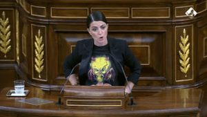 Congreso de los Diputados. Sesión Plenaria. 25/05/2022  Macarena Olona.